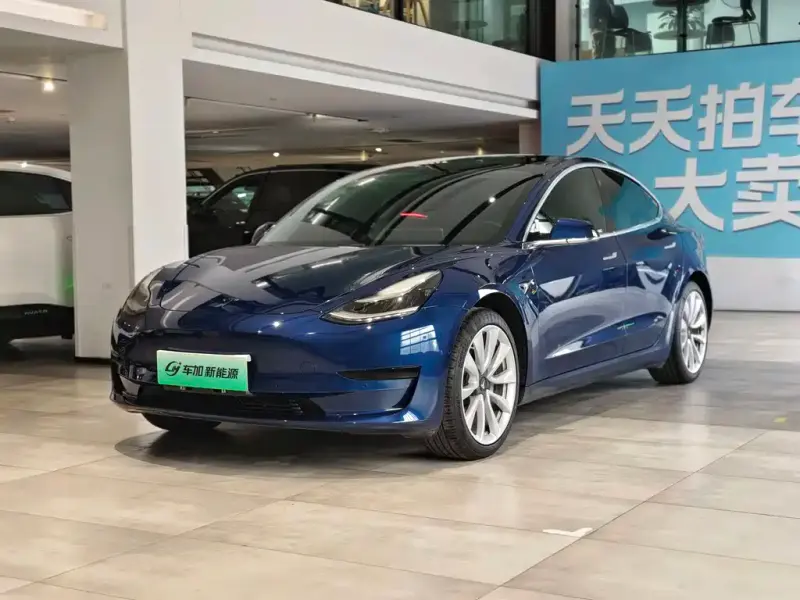 Tesla Model 3, 2020