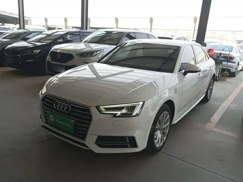 Audi A4L, 2019