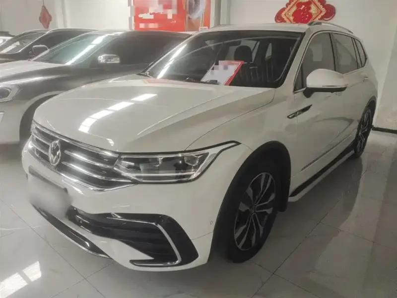 Volkswagen Tiguan L, 2022