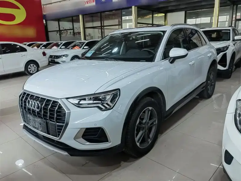 Audi Q3, 2021