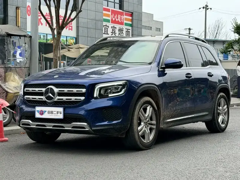 Mercedes-Benz GLB, 2022