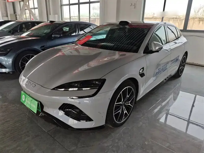 BYD Seal, 2025