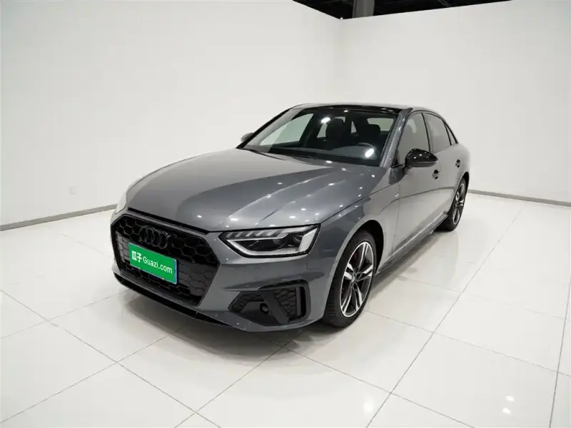 Audi A4L, 2023