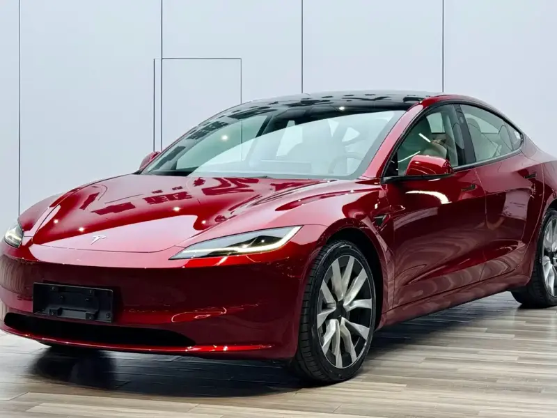 Tesla Model 3, 2023