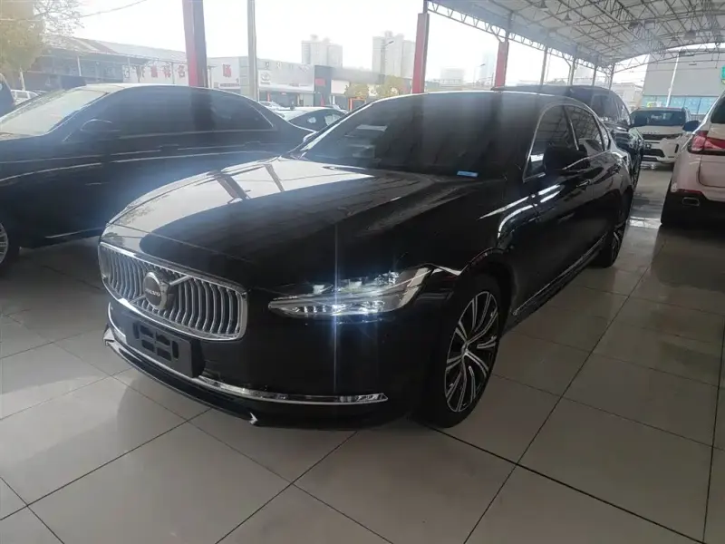 Volvo S90, 2024