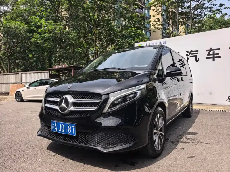 Mercedes-Benz V-Class, 2022