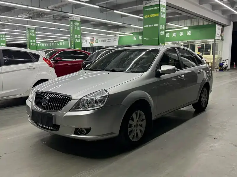 Buick Excelle, 2011