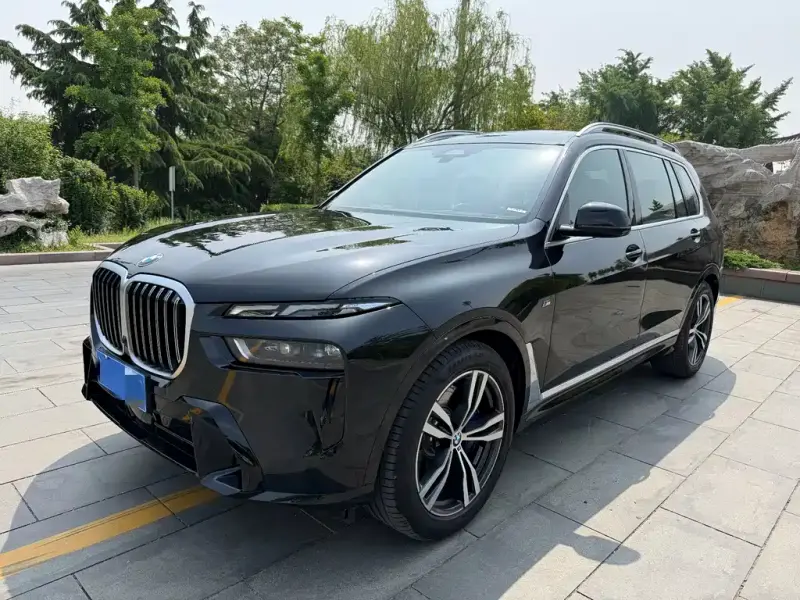 BMW X7, 2026