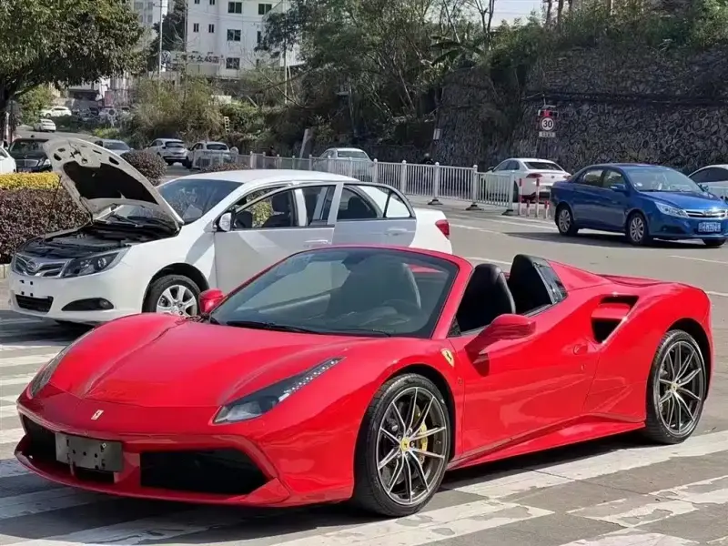 Ferrari 488, 2017
