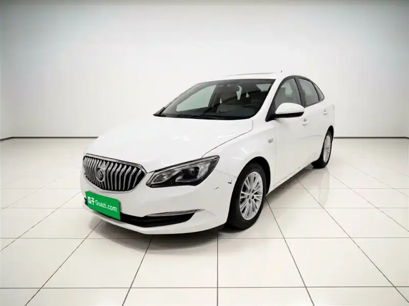 Buick Excelle, 2015