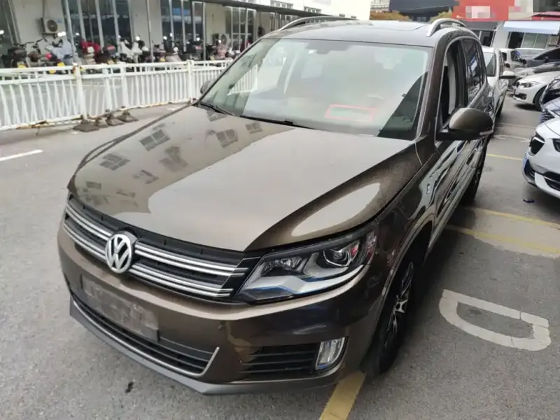 Volkswagen Tiguan, 2016 — фото 1