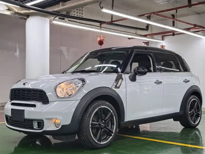 MINI Countryman, 2015