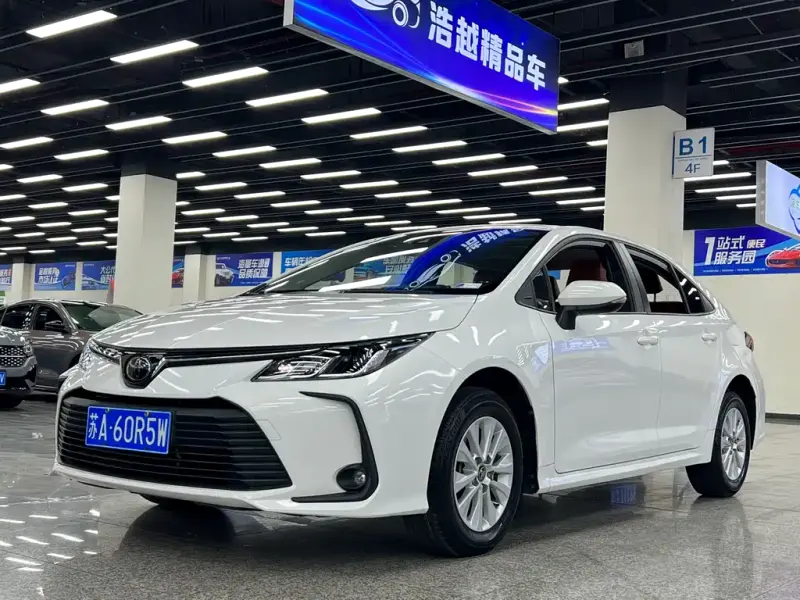 Toyota Corolla, 2020 — фото 1
