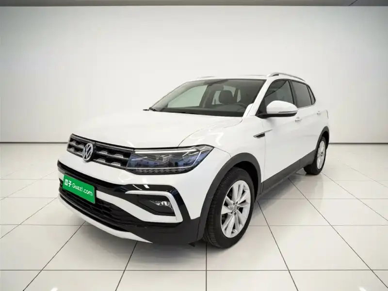 Volkswagen T-Cross, 2020