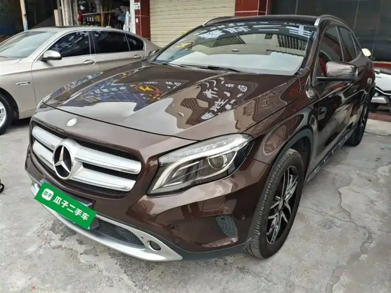 Mercedes-Benz GLA, 2016