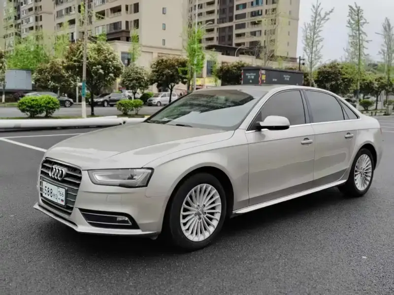 Audi A4L, 2016