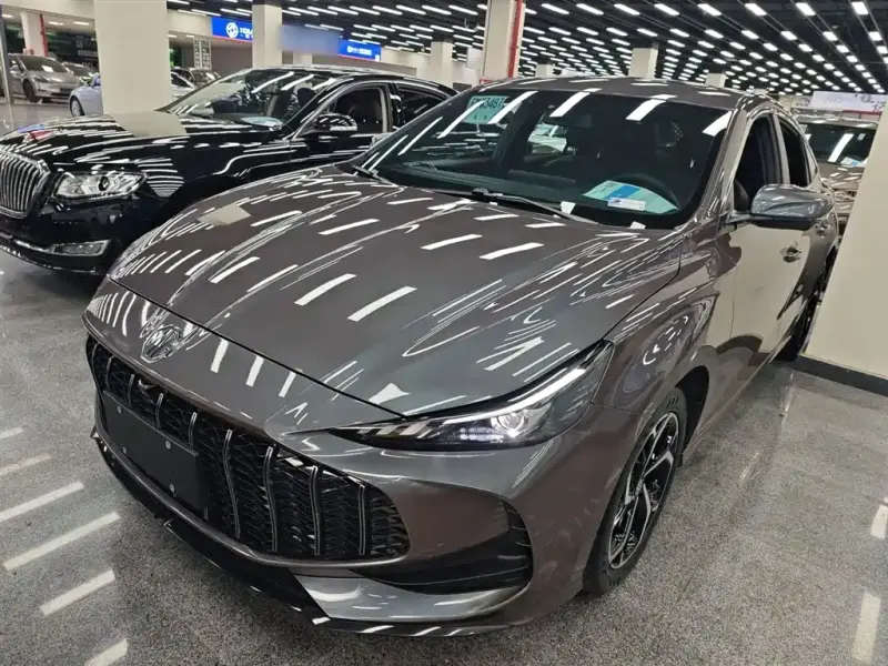 MG MG5, 2025