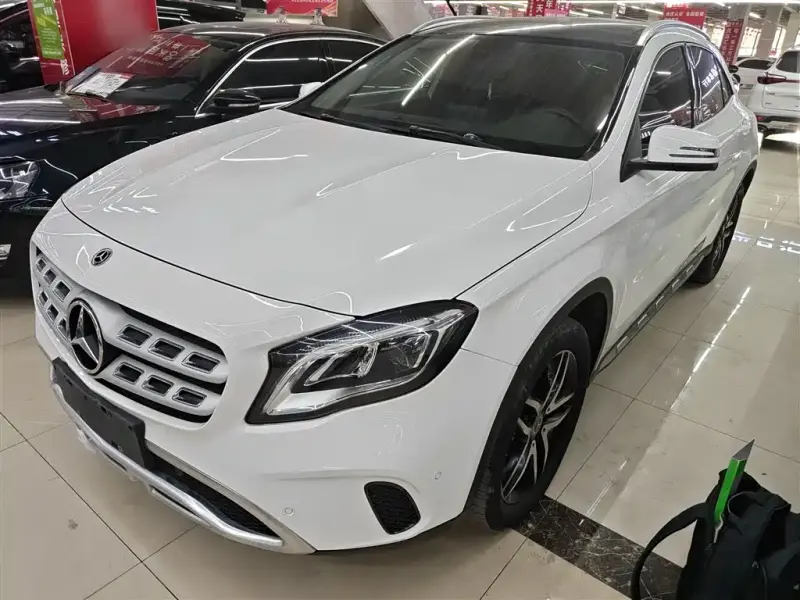 Mercedes-Benz GLA, 2017