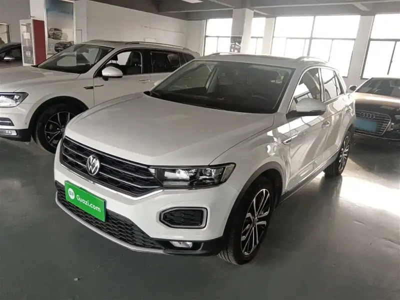 Volkswagen T-Roc, 2022