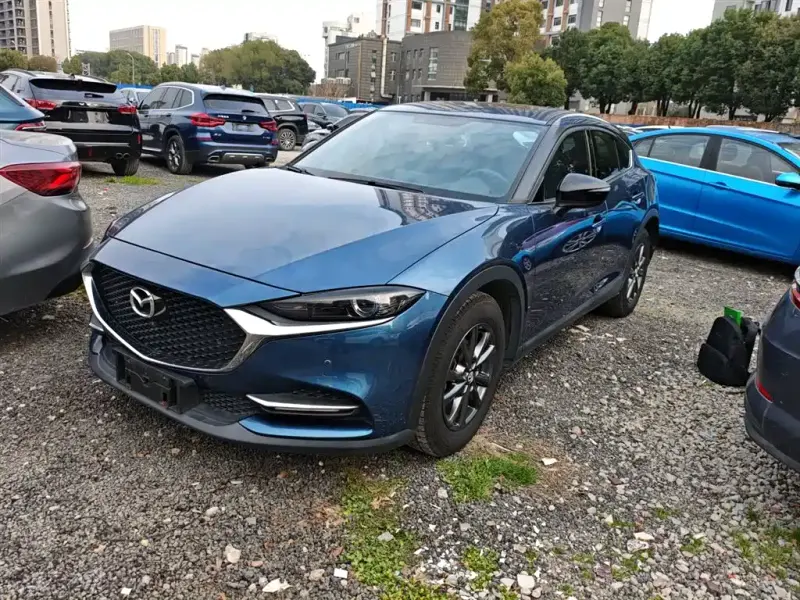Mazda CX-4, 2021