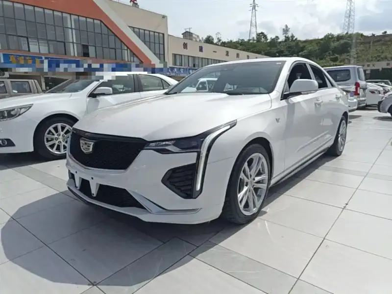 Cadillac CT4, 2021