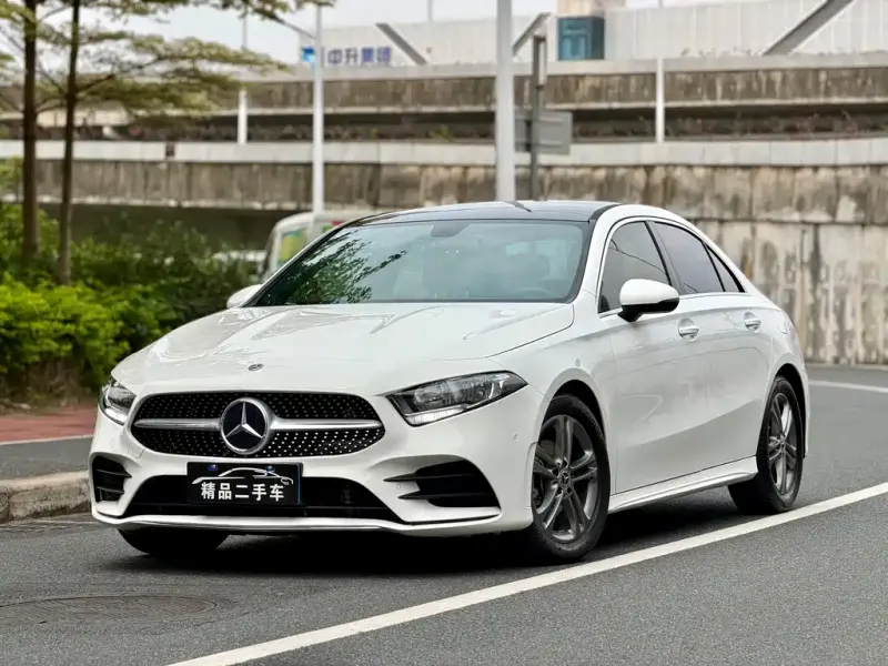 Mercedes-Benz A-Class, 2021 — фото 1