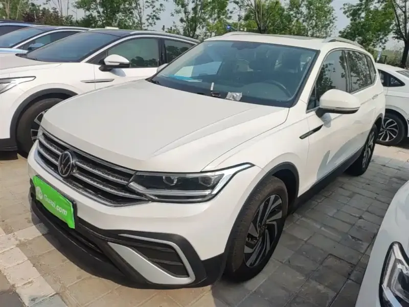 Volkswagen Tiguan L, 2023