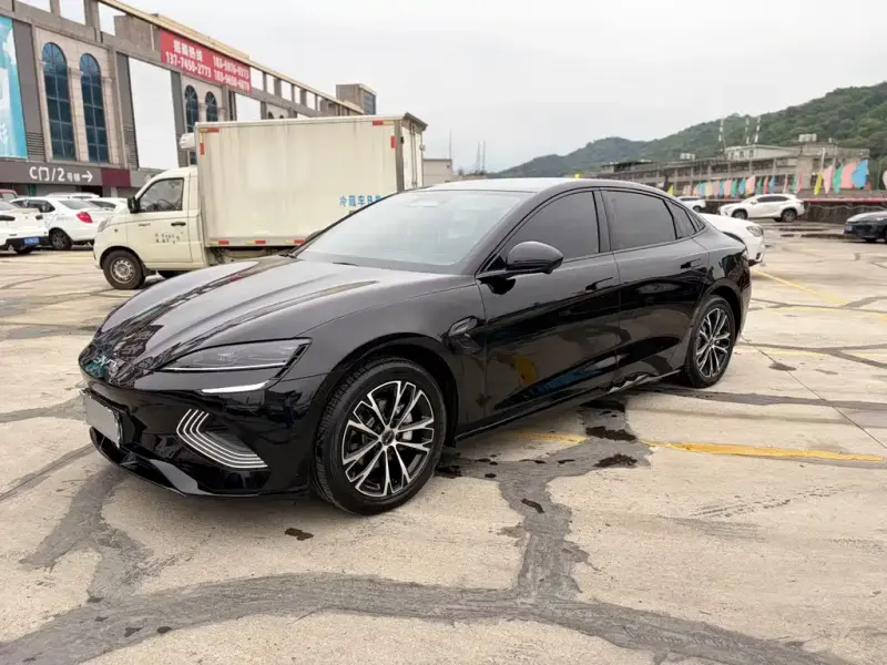 BYD Seal, 2025