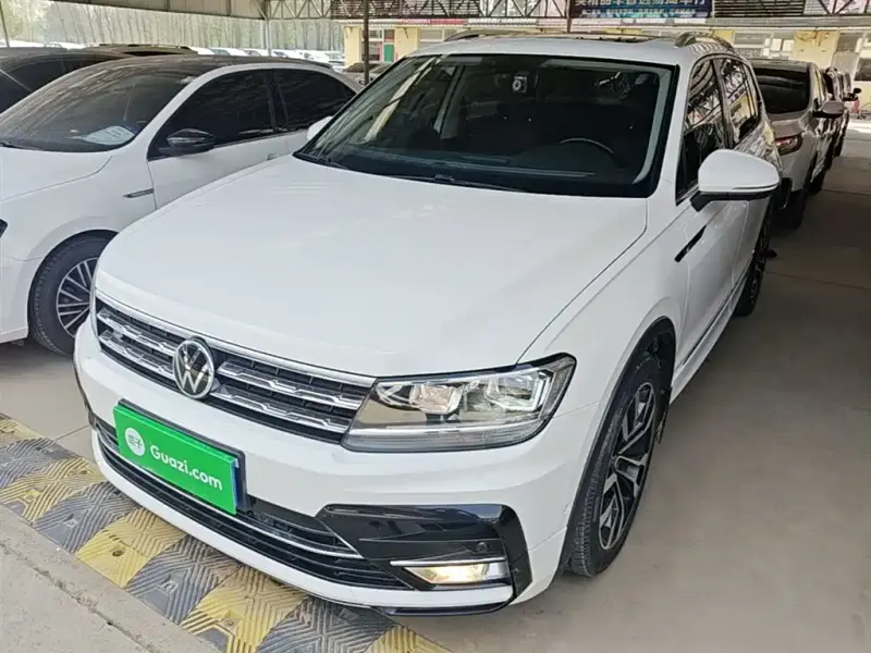 Volkswagen Tiguan L, 2021