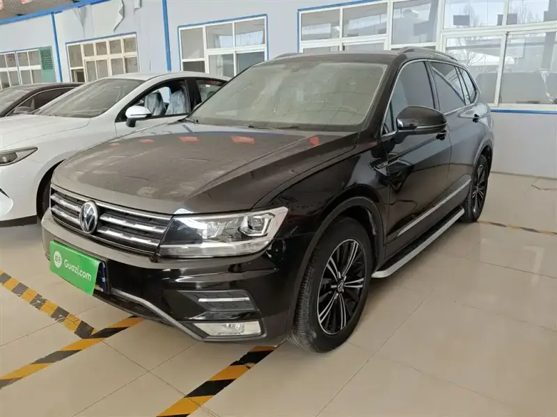 Volkswagen Tiguan L, 2021