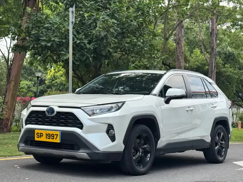Toyota RAV4, 2021