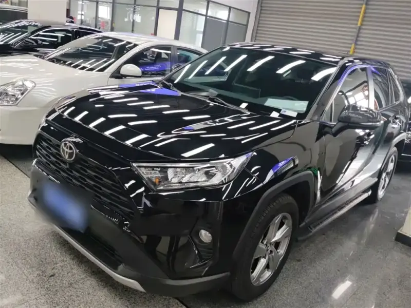 Toyota RAV4, 2021