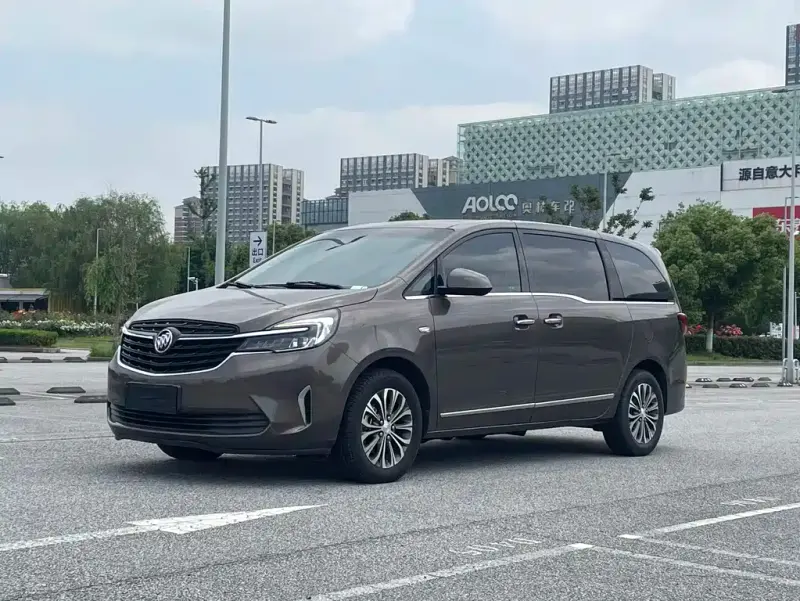 Buick GL8, 2022