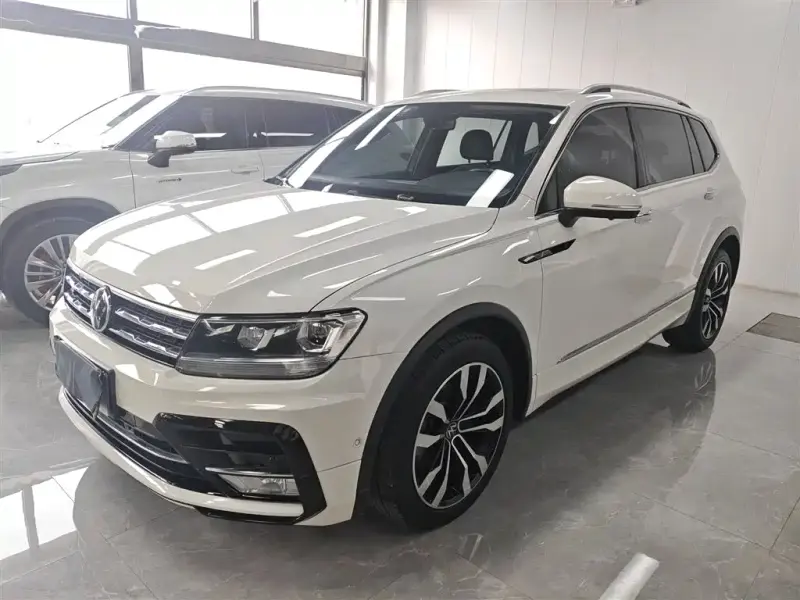 Volkswagen Tiguan L, 2021