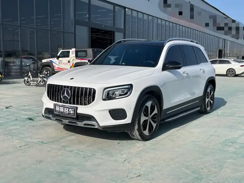 Mercedes-Benz GLB, 2021