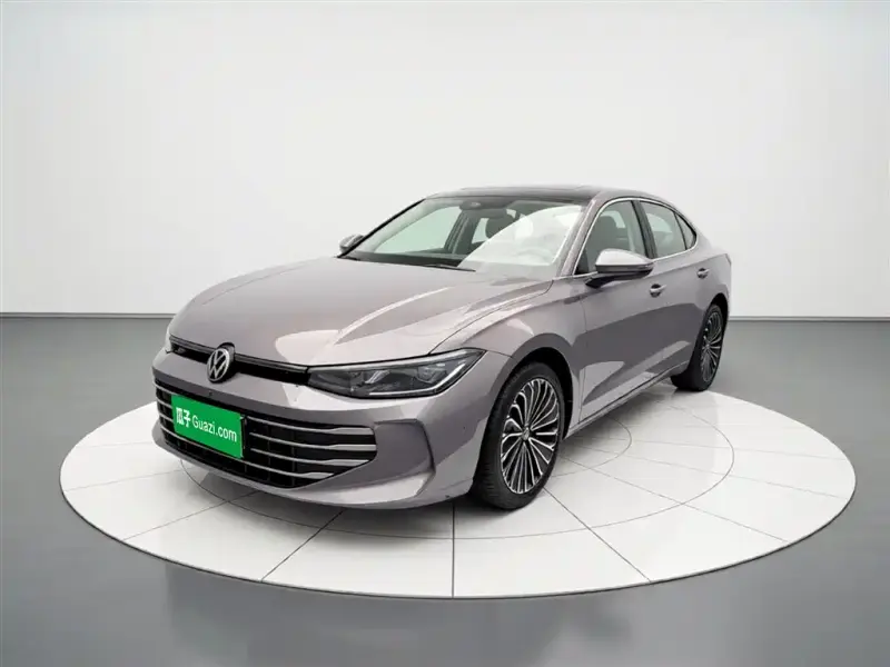 Volkswagen Passat, 2024