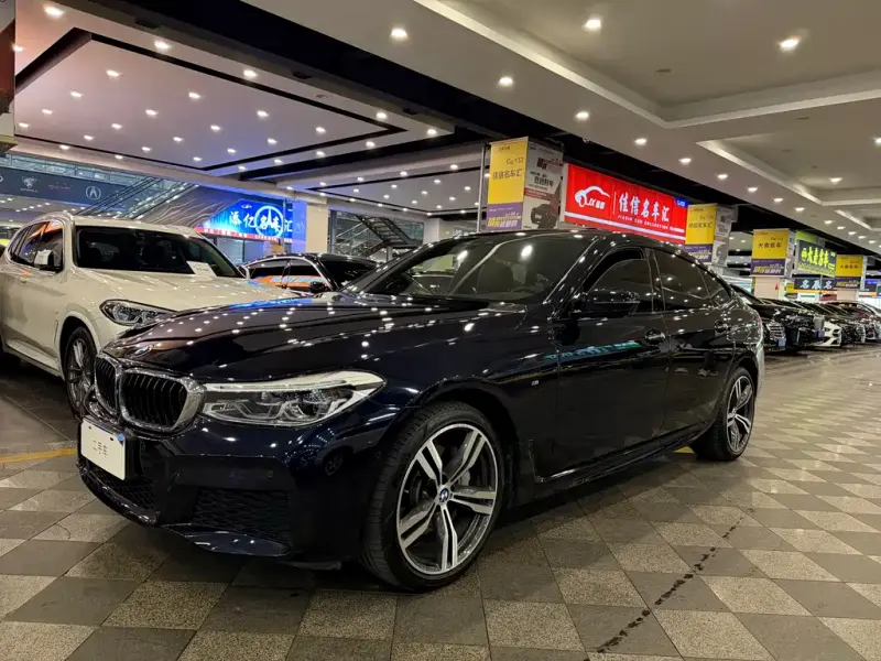 BMW 6 Series GT, 2018 — фото 1