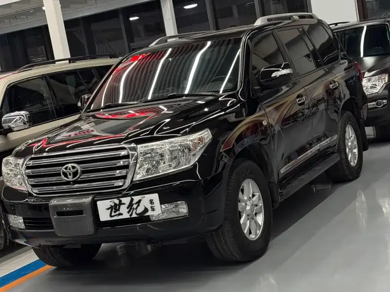 Toyota Land Cruiser, 2012