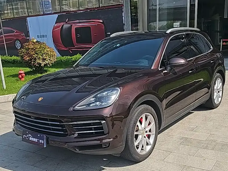 Porsche Cayenne, 2022