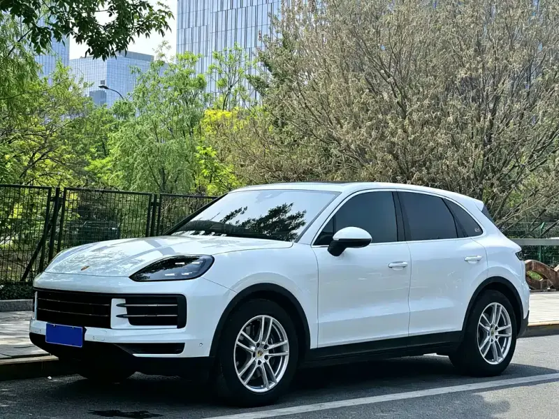 Porsche Cayenne, 2024