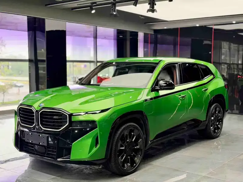 BMW XM, 2024