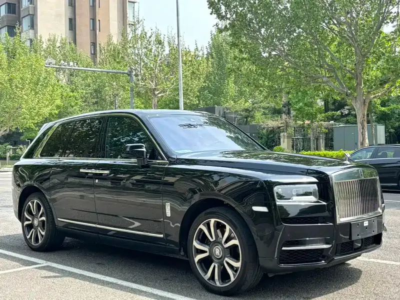 Rolls-Royce Cullinan, 2023