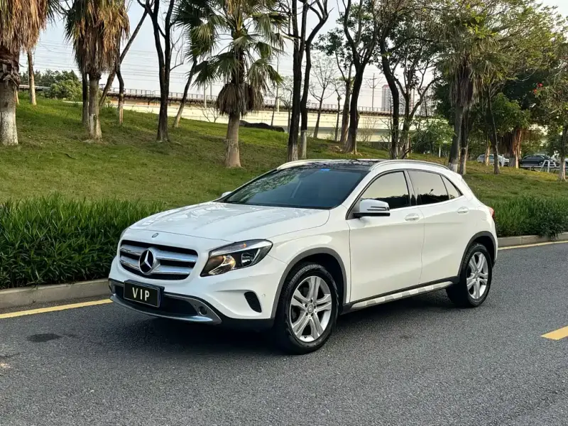 Mercedes-Benz GLA, 2016 — фото 1
