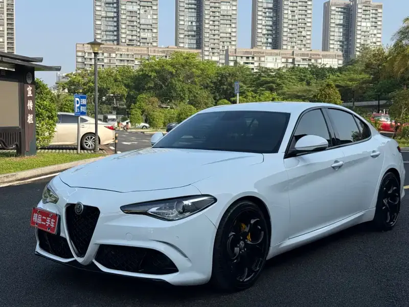 Alfa Romeo Giulia, 2018