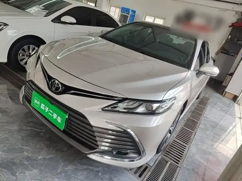 Toyota Camry, 2023