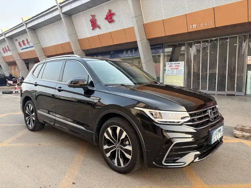 Volkswagen Tiguan L, 2024