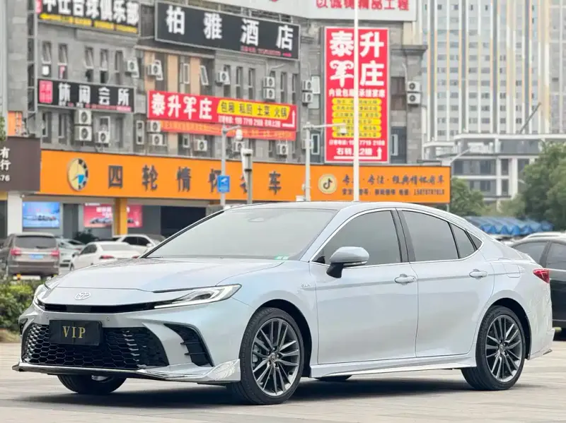 Toyota Camry, 2024