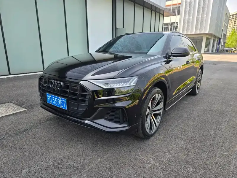 Audi Q8, 2021