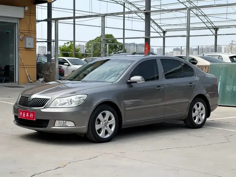 Skoda Octavia, 2012 — фото 1