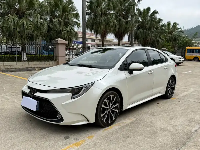 Toyota Levin, 2020 — фото 1